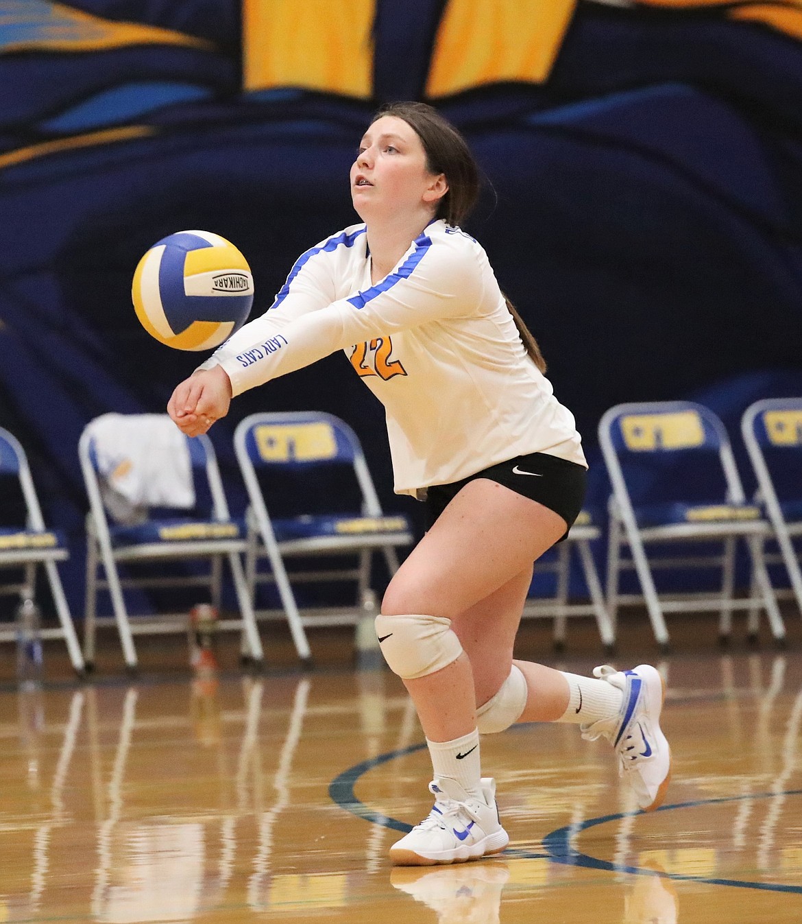 Sophomore libero Lilly Reuter gets a dig during Thursday's match.