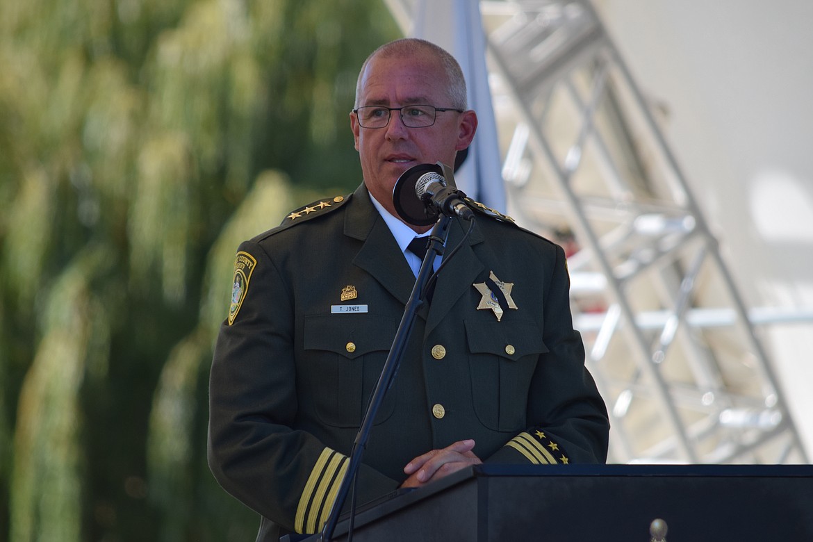 Grant County Sheriff Tom Jones speaks Thursday at a memorial service for Grant County Sheriff’s Office Deputy Jon Melvin, who died of complications from COVID-19 on Dec. 11, 2020.