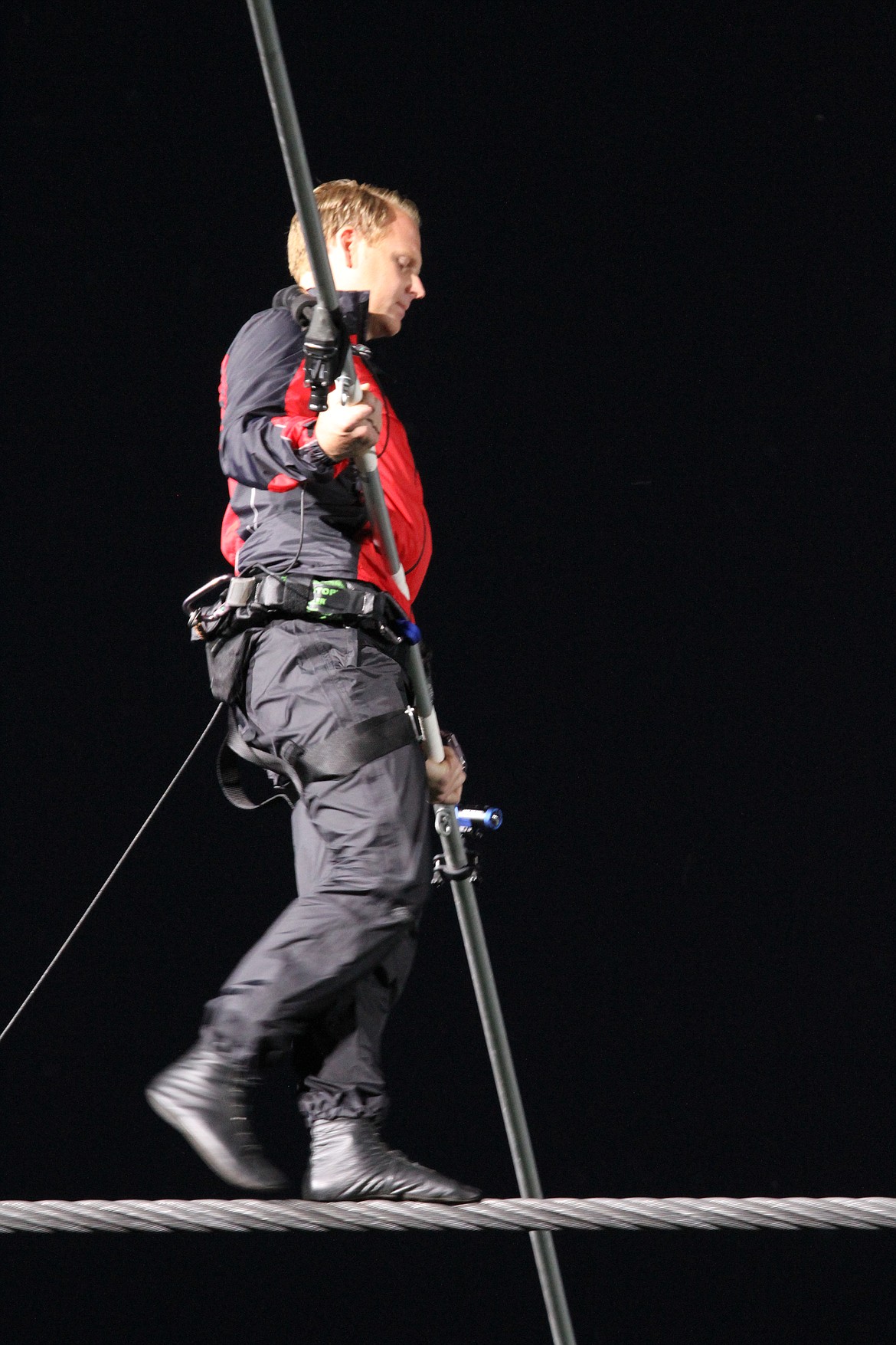 Nik Wallenda taking first step on walking the tightrope across Niagara Falls, June 15, 2012.
