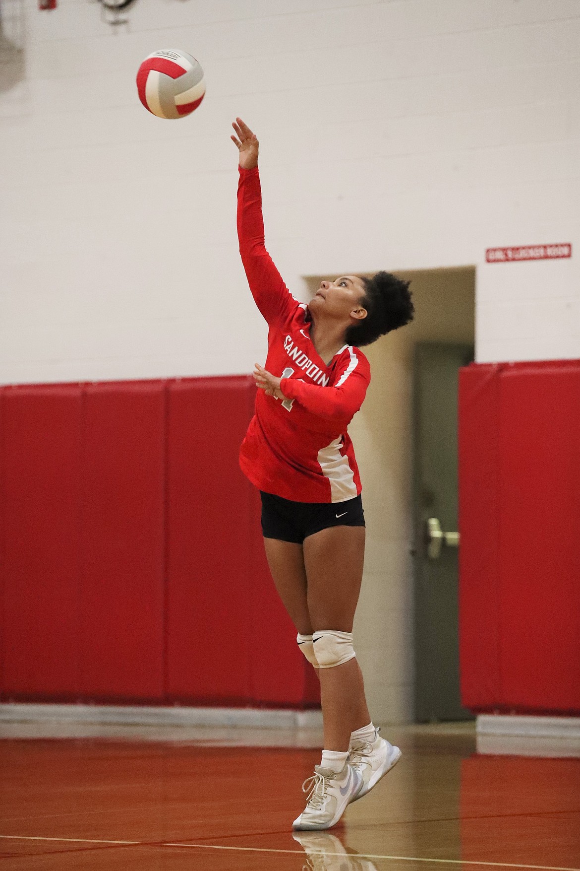 Amaya Russell serves on Saturday.