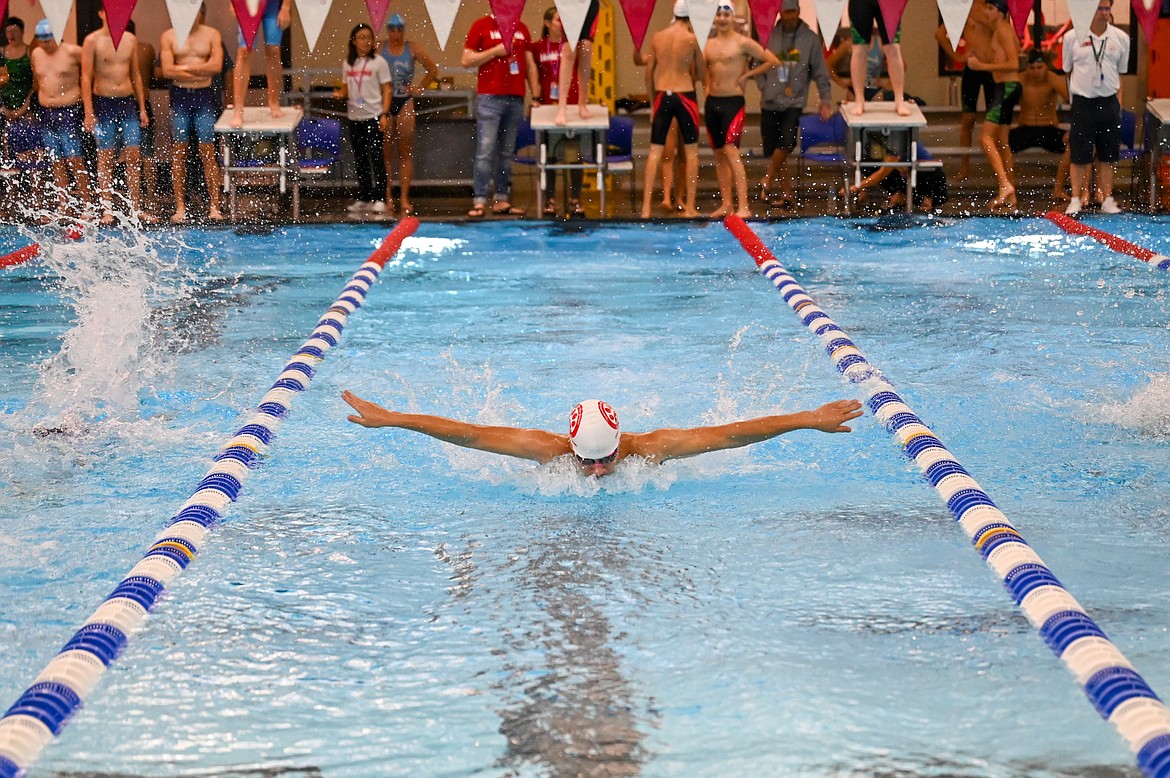 Lon LeBlanc swims the butterfly on Saturday.