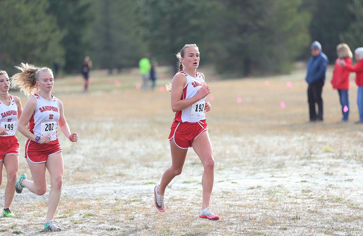 Ara Clark leads the start of Thursday's regional race.