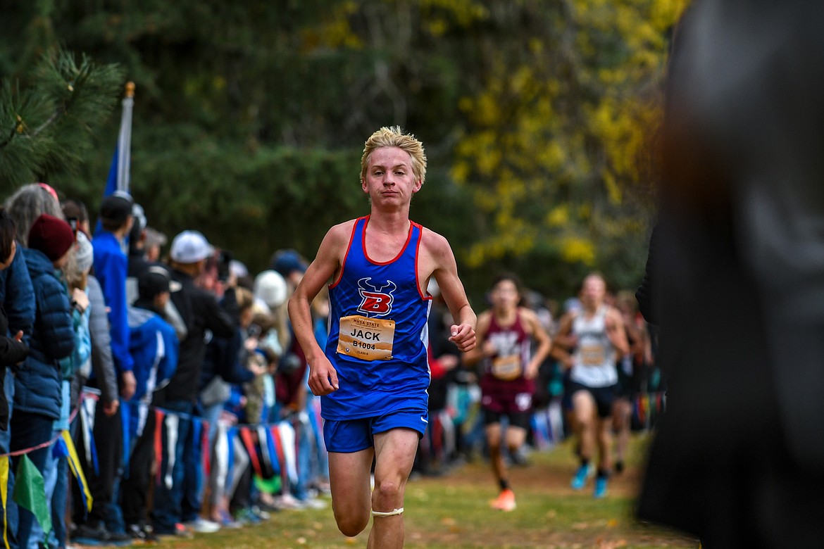 Bigfork’s Jack Jensen finished third and helped the Vikings to a Class B boys title, the first for the program since 1975. (JP Edge/Hungry Horse News)