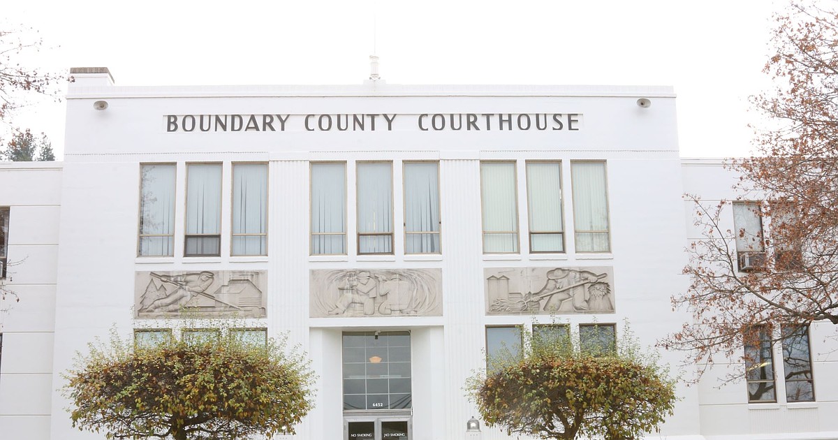 Man charged with strangulation