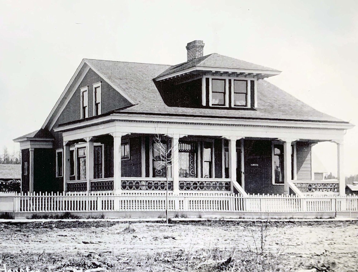 A historic photo of the Houston home at 405 Central Ave. (Courtesy photo)