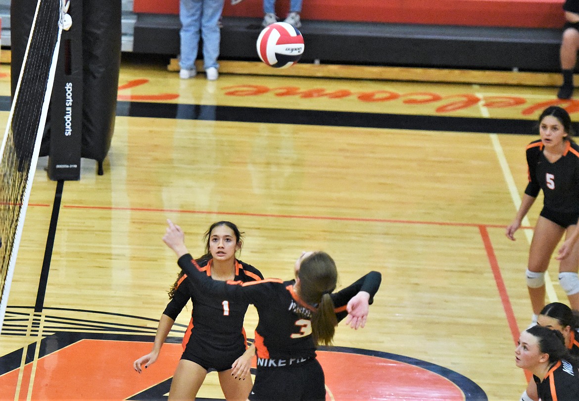 Ronan senior Olivia Clairmont (3) winds up for a shot against Stevensville on Thursday in front of teammate Leina Ulutoa (1). (Scot Heisel/Lake County Leader)