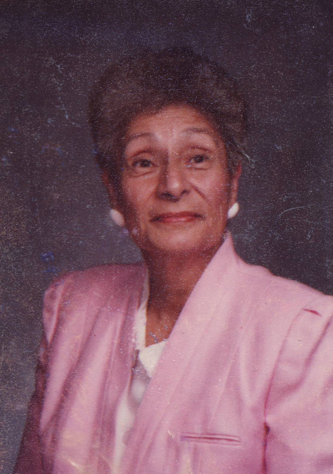 Marie Elvera Green, sister, wife, mother, grandmother, aunt and friend, passed away peacefully on Nov. 11, 2021, at the age of 96.