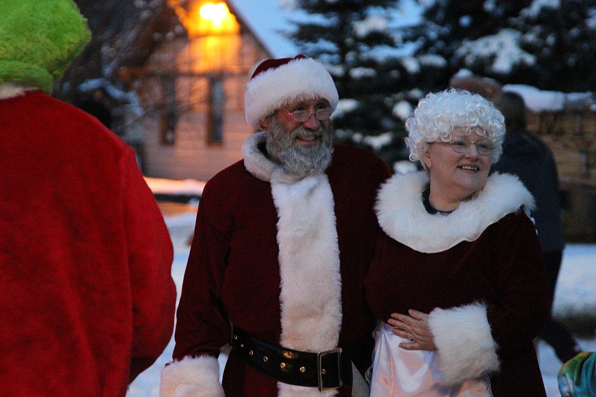 Mr. and Mrs. Santa Claus visited Libby Dec. 4 for the city's Christmas tree lighting. (Will Langhorne/The Western News)