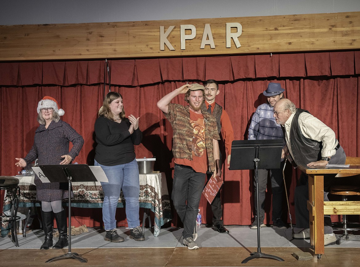 The Paradise Players present their rendition a "A Christmas Carol" by Charles Dickens. (Tracy Scott/Valley Press)