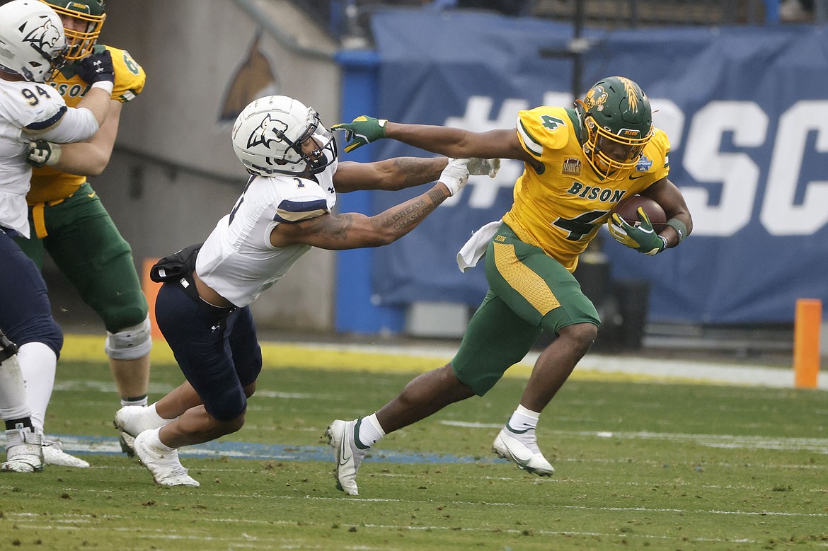 North Dakota State beats Montana State 38-10 to win FCS title