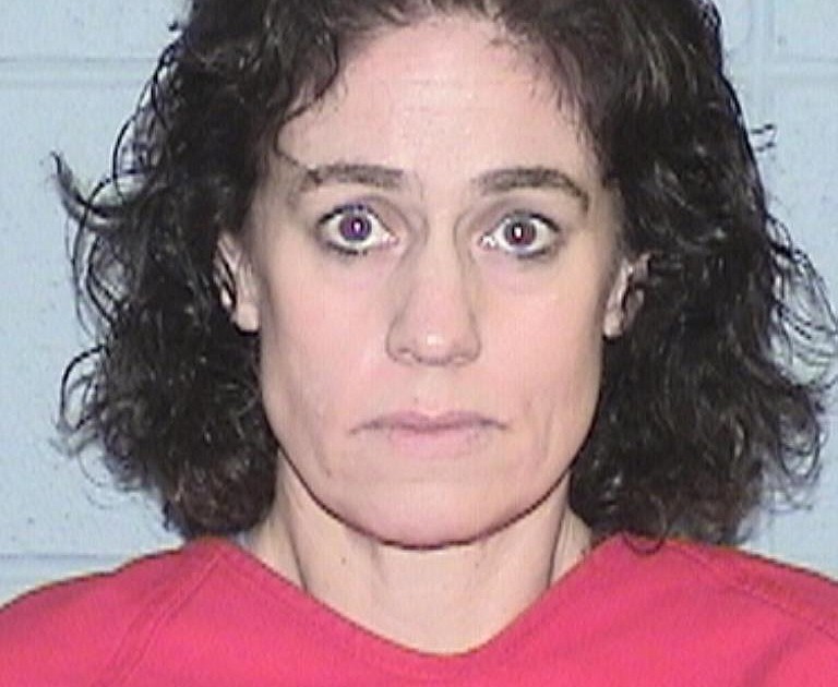 Woman accused of cancer fraud scheme pleads not guilty | Daily Inter Lake