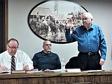 Poston and Smith sworn in to city council