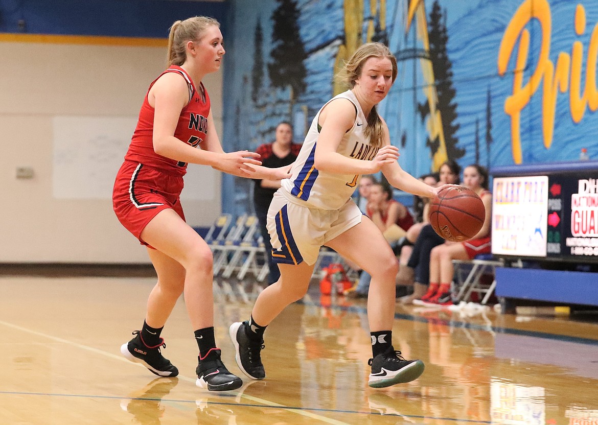 Katelyn Matteson looks to make a play Tuesday.