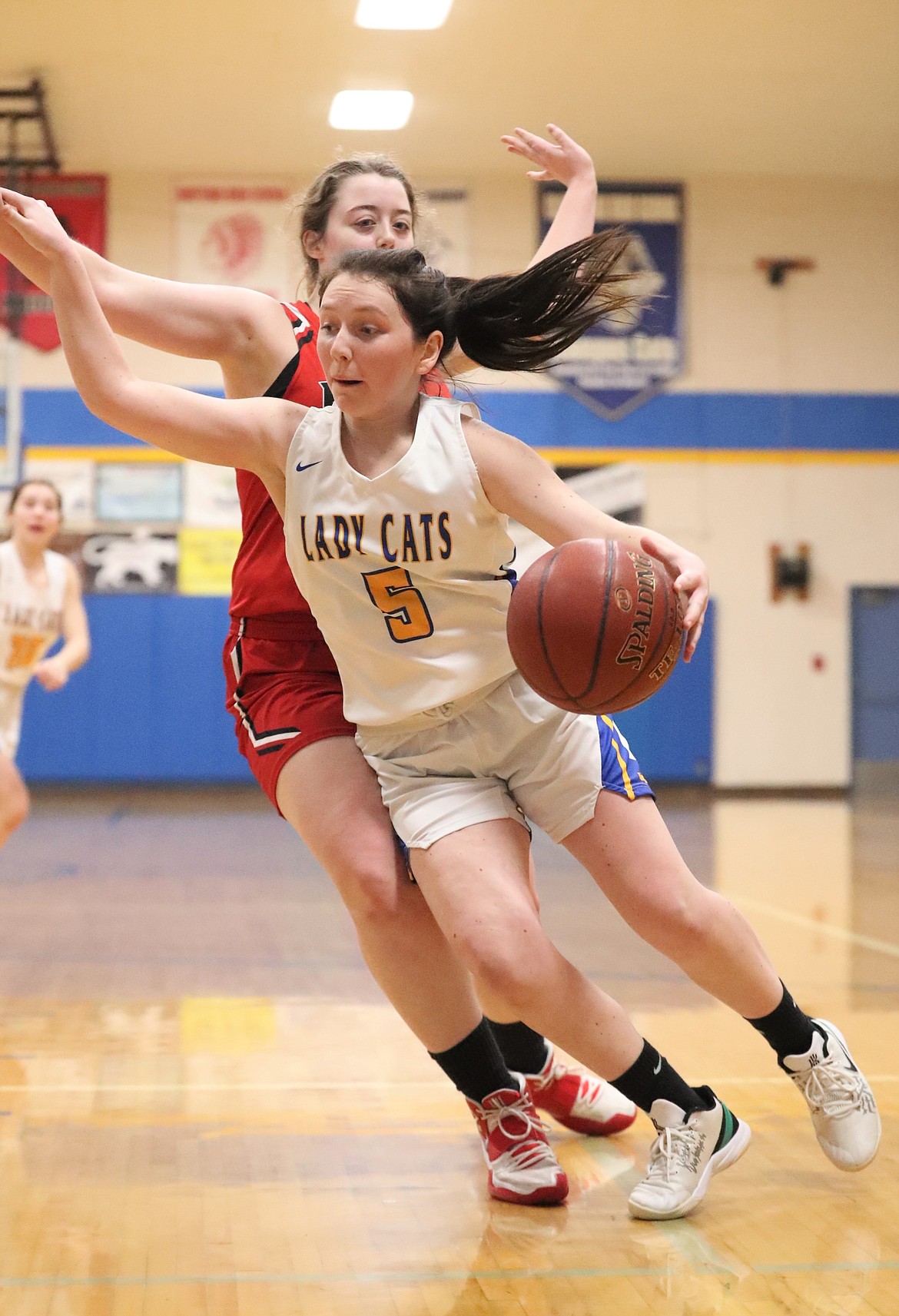 Lilly Reuter drives toward the basket Tuesday.