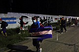 Hundreds of migrants set off from Honduras toward US border