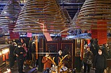 On Lunar New Year, Chinese offer prayers at temples