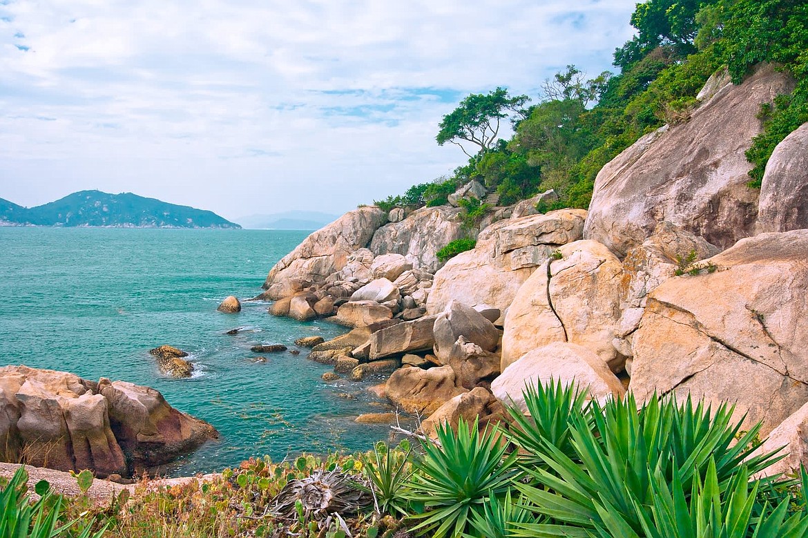 Cheung Po Tsai was the Chinese pirate and husband of Ching Shih and who later became a pirate-hunter, stashed some of his pirate loot in this cave on the small Cheung Chau Island, southwest of Hong Kong, the site now a tourist attraction.