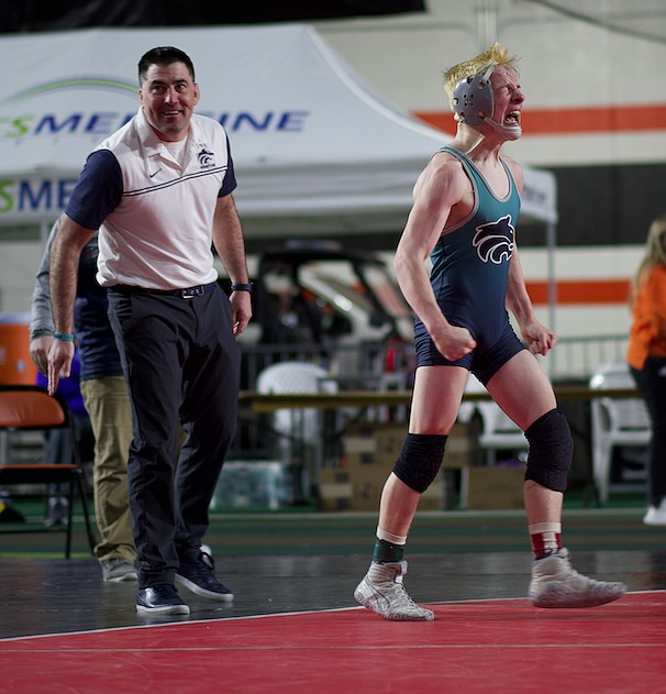 STATE HIGH SCHOOL WRESTLING TOURNAMENTS Four for the family Coeur d