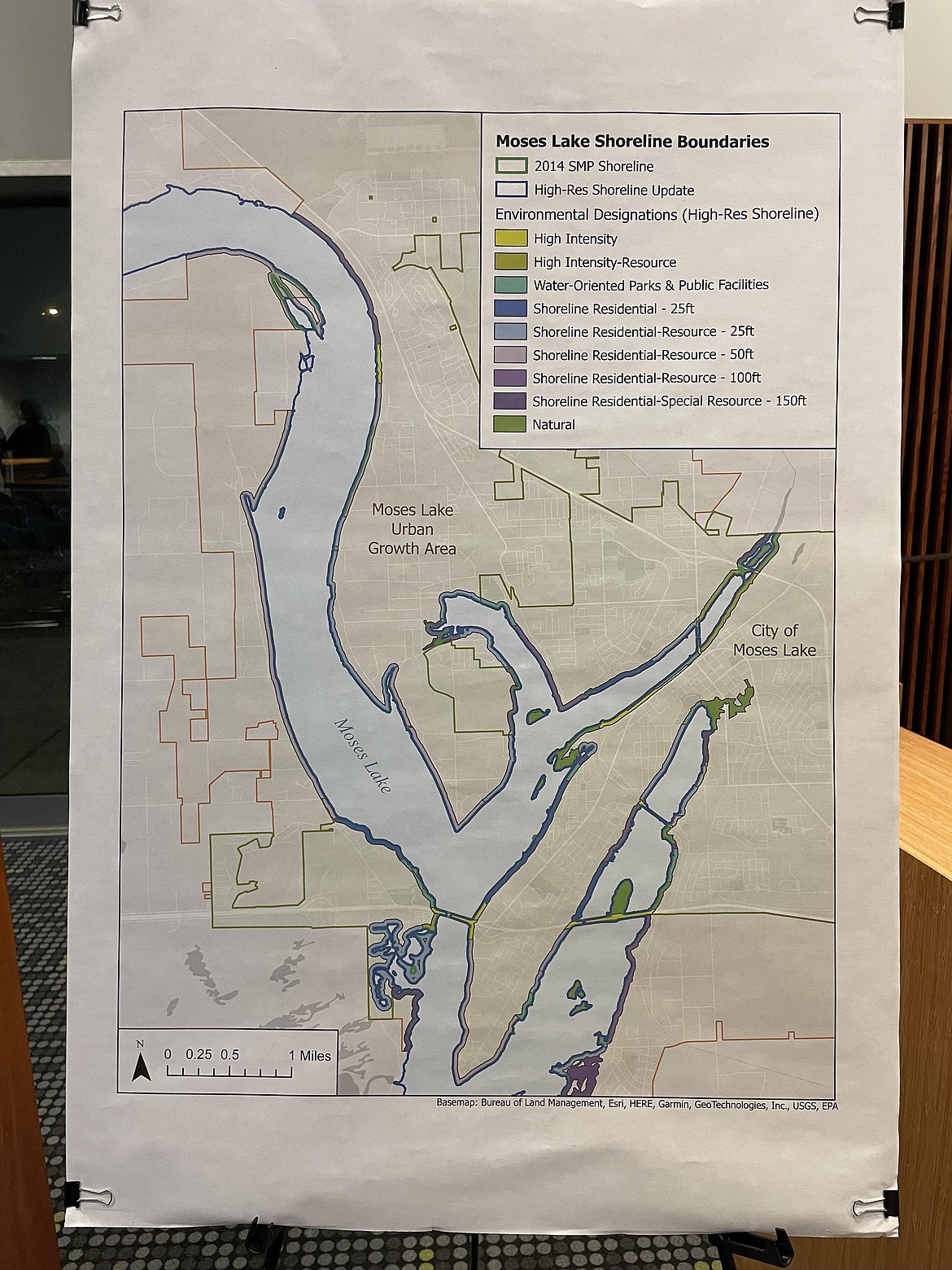 The City of Moses Lake’s current Shoreline Master Plan map on display at a meeting of the Planning Commission last Thursday.