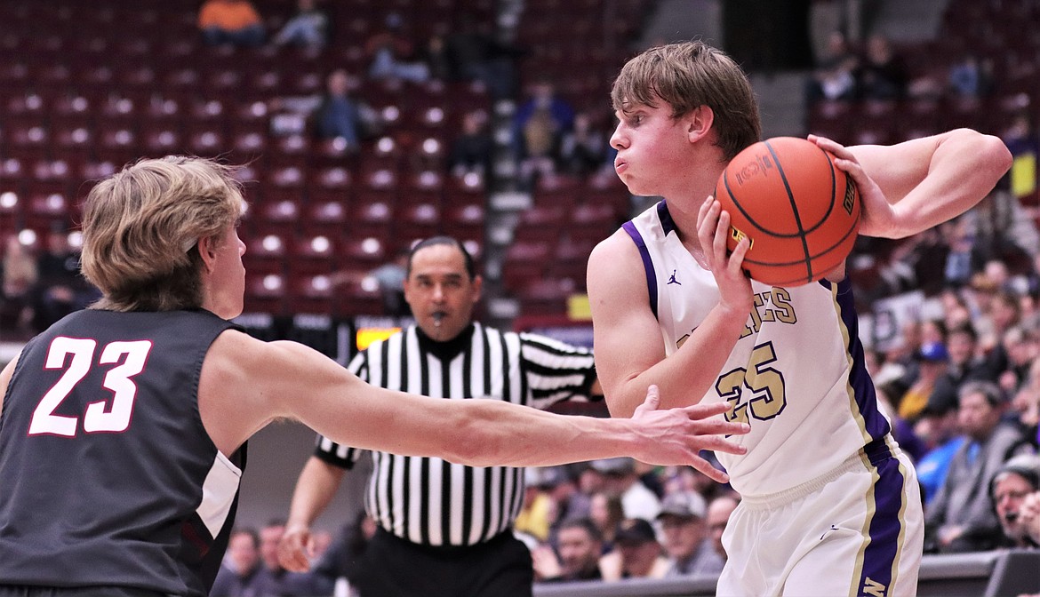 Polson's Dawson Dumont looks for a pass against Hamilton. (Courtesy of Niki Graham)