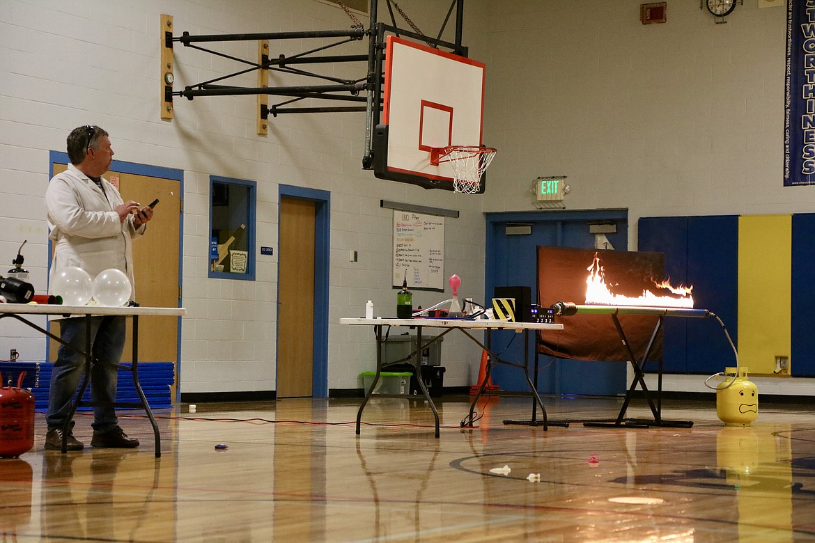 Scientist Radical Rick demonstrates experiments for students at Prairie View Elementary School during STEAM night on March 17. Radical Rick donated his time for the first STEAM night, as he said Idaho schools have really helped his business, extremesciencefun.com. HANNAH NEFF/Press