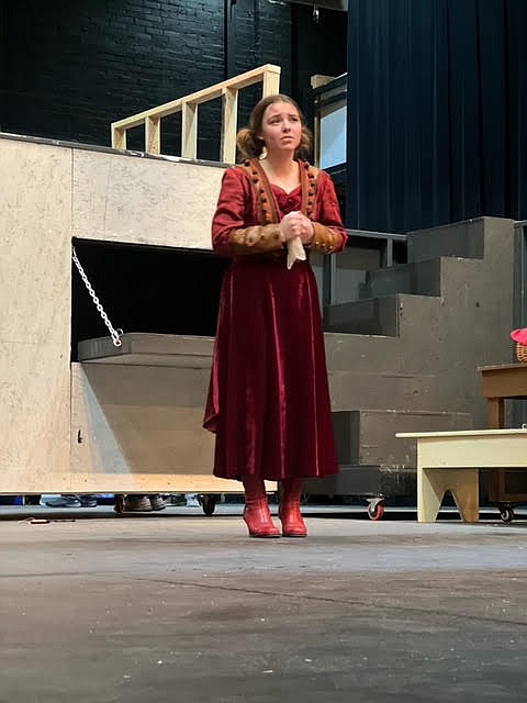 Elizabeth Landis as “Nancy” in Homeschool Theater Club's "Oliver Twist"