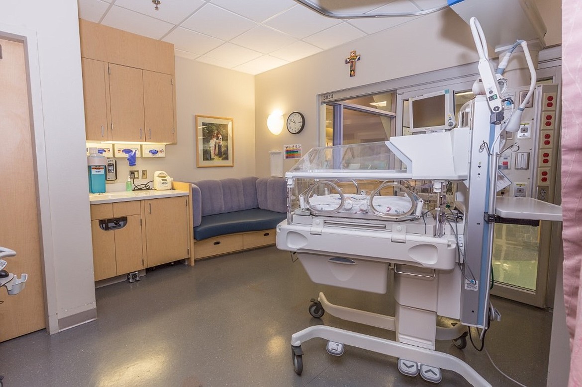 Specialized equipment and staff work within the Level IV Neonatal Intensive Care Unit within Providence Sacred Heart Medical Center. The special unit accepts high-risk pregnancies, treat babies with congenital abnormalities, and provides 24/7 care to newborns on top of many other provisions.