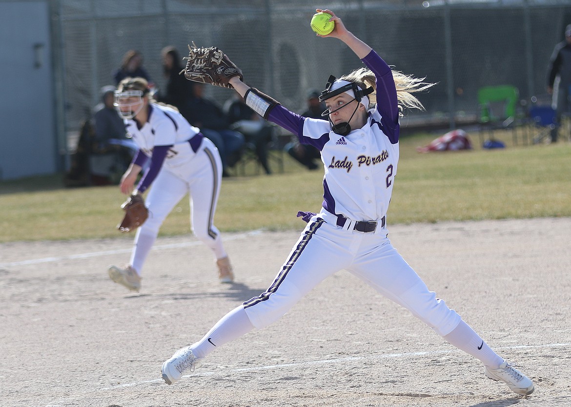 Katelyn Druyvestein struck out 18 batters over eight innings Saturday. (Courtesy of Bob Gunderson)