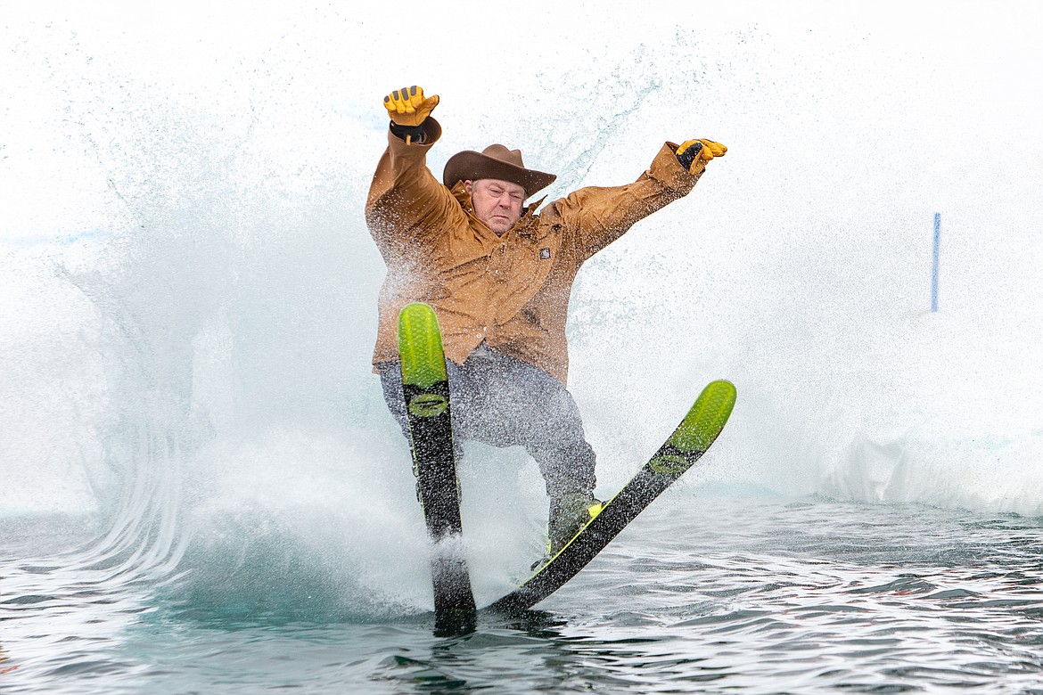 A cowboy makes a splash. (JP Edge photo)
