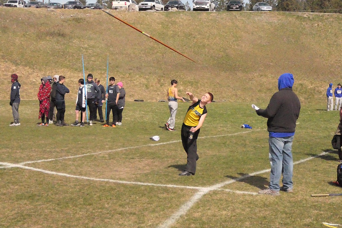 Dillon Thomas of St. Regis lets the javelin fly during the Thompson Falls Invitational track meet this past Thursday in Thompson Falls. (Chuck Bandel/VP-MI)