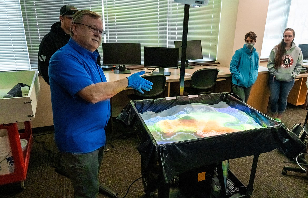 NIC unveils augmented reality sandbox | Coeur d'Alene Press