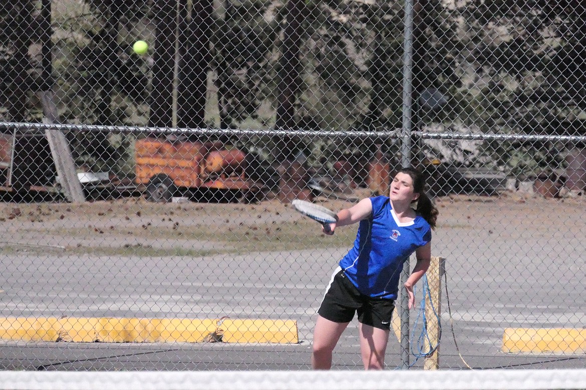 Superior's Sicilia Slattendale returns a shot to her Philipsburg opponent during Slattendale's 6-0, 6-1 singles win last week in Superior.  (Chuck Bandel/MI-VP)