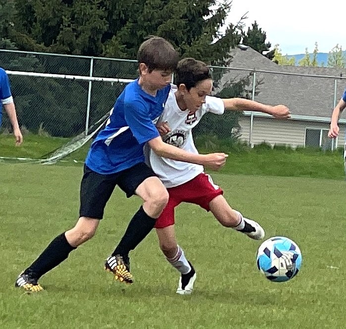 Photo by ABBY FREMOUW

The Timbers North FC 10 Boys White soccer team went 1-1 in two games over the weekend. Timbers goals were scored by Ryder Stone, with Kellan Anderson in goal. Pictured is Mason Cramer, right, of the Timbers, battling for the ball.
