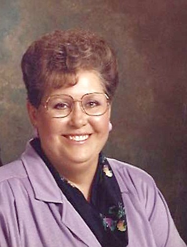 Joan E. Fox, 77, of Moses Lake, Washington, passed away at her home on May 15, 2022.