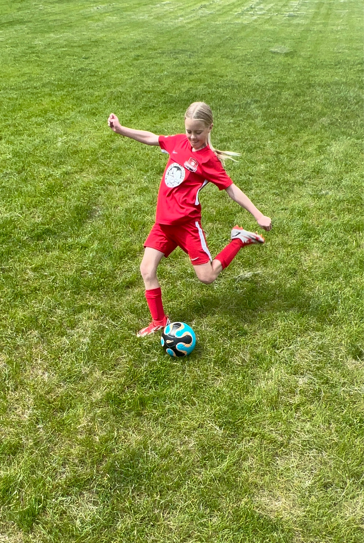 Photo by BRITNEY NUSSER
On Saturday morning, the Thorns 2011 Girls Yellow soccer team tied with FC Spokane 2012G Premier team 2-2. Brightyn Gatten (pictured) and Hailey Viaud each scored one goal. Later that afternoon the Thorns played Spokane Sounders 2011G North and lost 3-1. The Thorns goal came from Brightyn Gatten with an assist from Kylie Lorona.