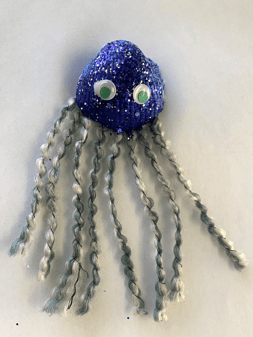 A jellyfish made from a seashell is the featured craft this Saturday at the Moses Lake Museum & Art Center’s Free Family Saturday.