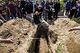 Fighting rages in two key eastern Ukrainian cities
