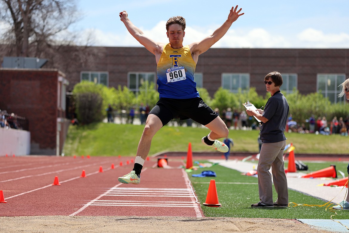 Breck Ferris competes at the State B-C track and field meet in Great Falls last weekend. (Jeremy Weber/For the MIVP)