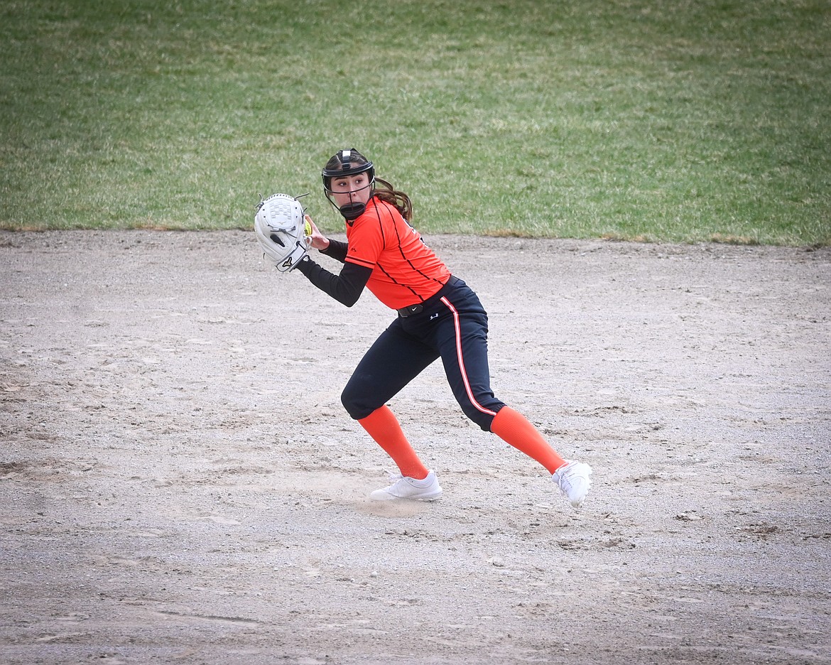 Wheeling Softball Honors Seniors in Final Home Contest Against