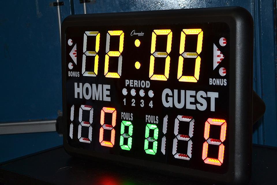 The Idaho High School Activities Association approved the use of a 35-second shot clock in both boys and girls basketball at Wednesday’s board meeting.