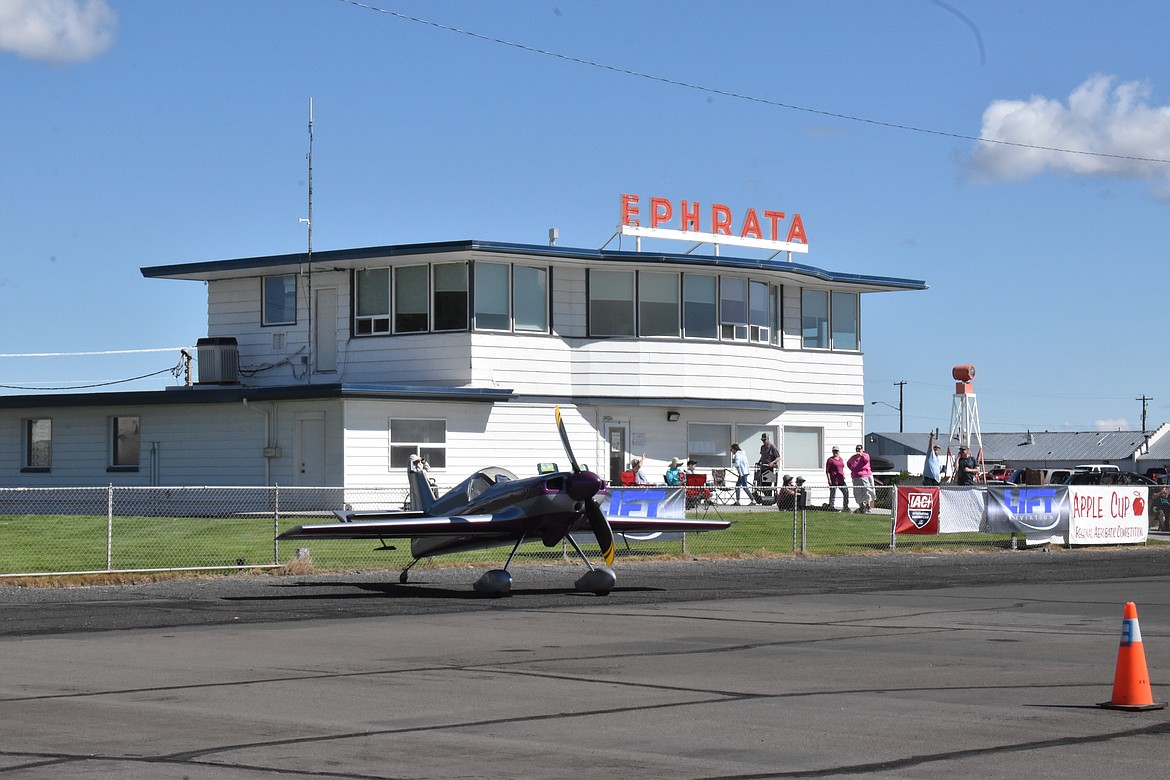 The IAC Chapter 67 Apple Cup Contest was held at the Ephrata Municipal Airport June 10-11.