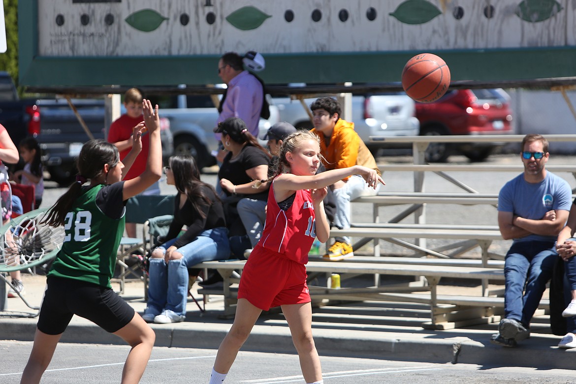 Eastmont teams had success in the tournament, winning the girls grade 3/4 and 5/6 bracket.