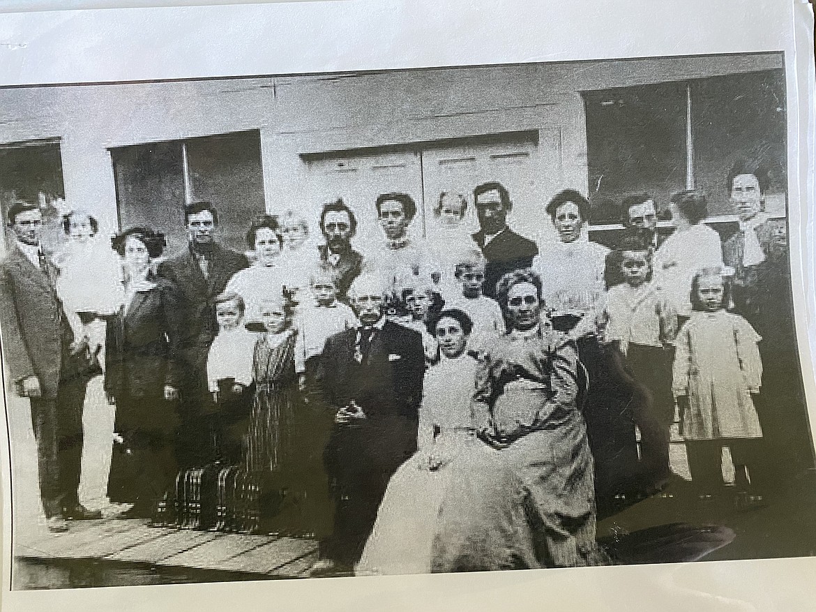 This photo, estimated to have been taken between 1909 and 1915 due to the people shown in the photo, shows the Hill family.