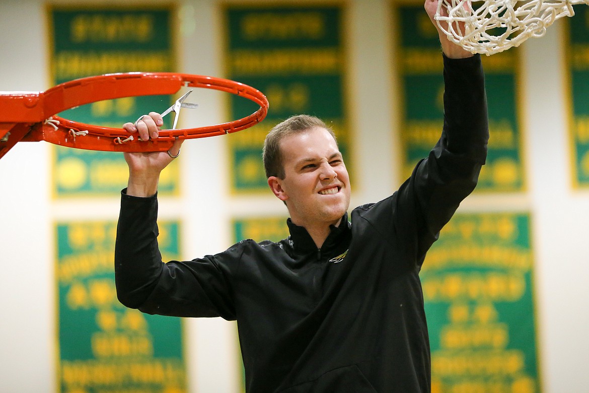 JASON DUCHOW PHOTOGRAPHY
New Lakeland High girls basketball coach Tyrel Derrick was an assistant on the Hawks boys basketball team that won the 4A Region 1 title in 2021.