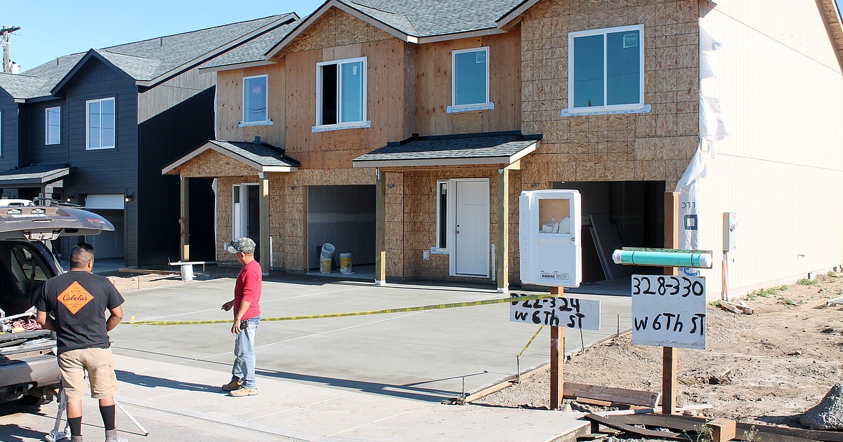 Small town feel Warden sees an influx of new homes Basin Business