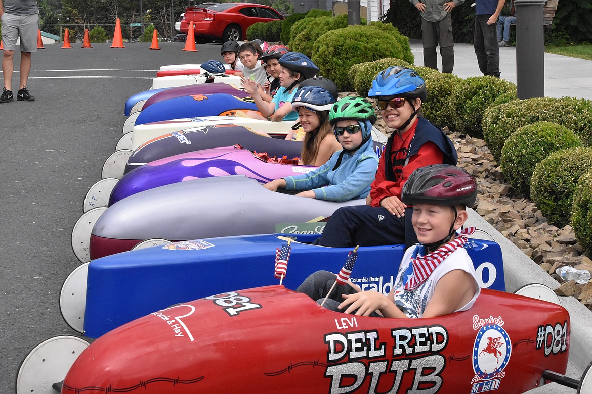 The 2022 Soap Lake Soap Box Derby had twelve participants.