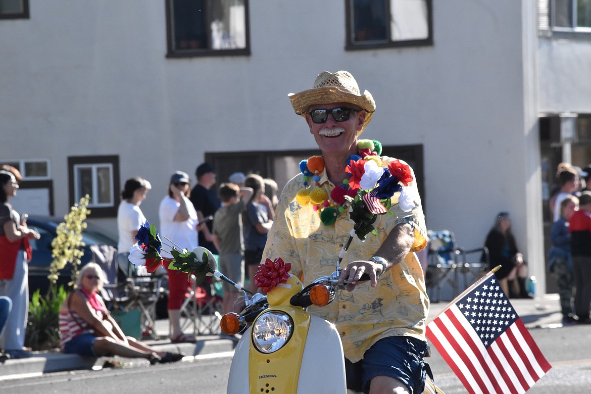 Smiles were contagious as members of the parade went by smiling and waving.