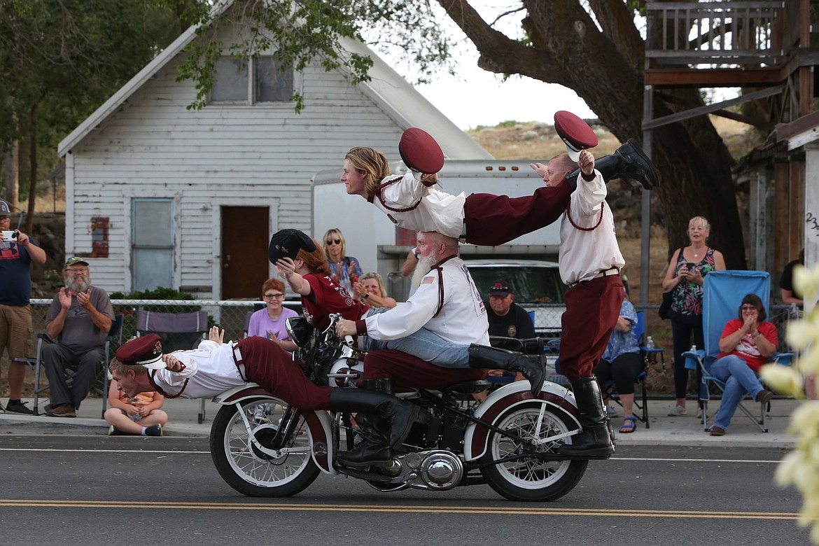 The stunts increased in difficulty as the show went on, with riders pushing the limits of what the bikes could handle.