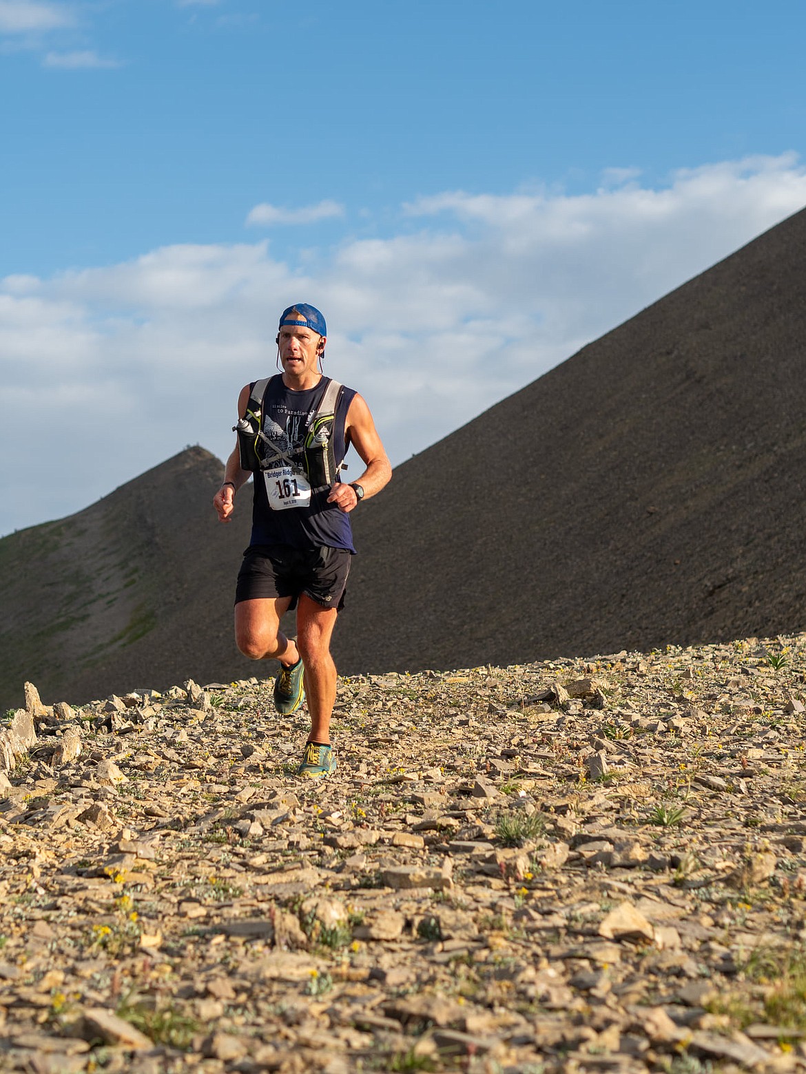 Andrew Leichtnam runs in the high mountain terrain of the Yeti 100-mile race he won July 15 in the mountains around Snoqualmie Pass in Washington state. (Courtesy photo)