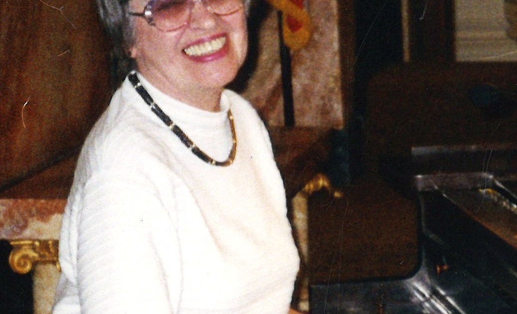 Eleanor June (Johnston) Smith, 98 Coeur d'Alene Press